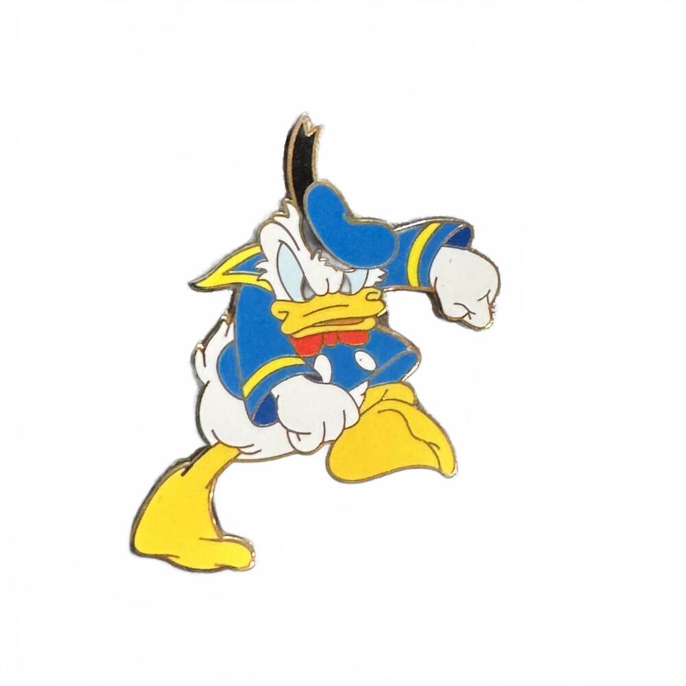 Vintage Donald Duck Enamel Pin